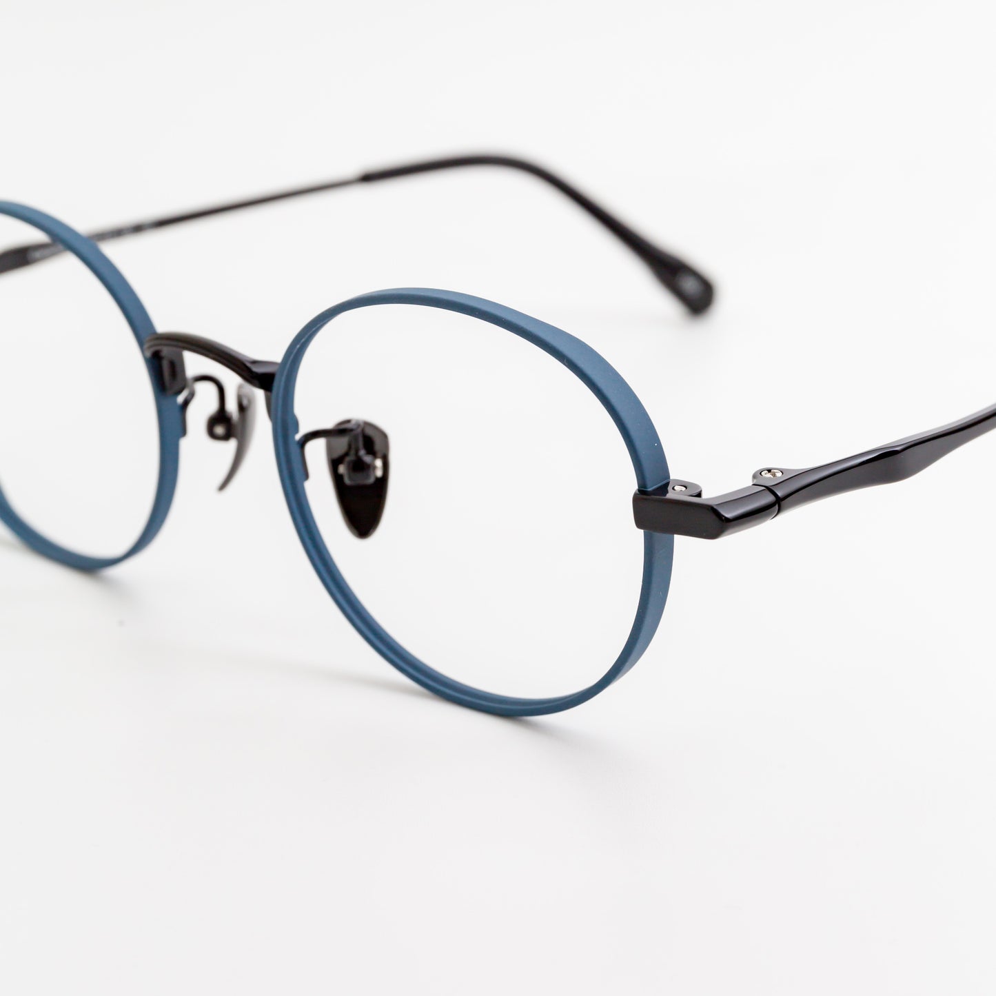 less than human - レスザンヒューマン - メガネフレーム