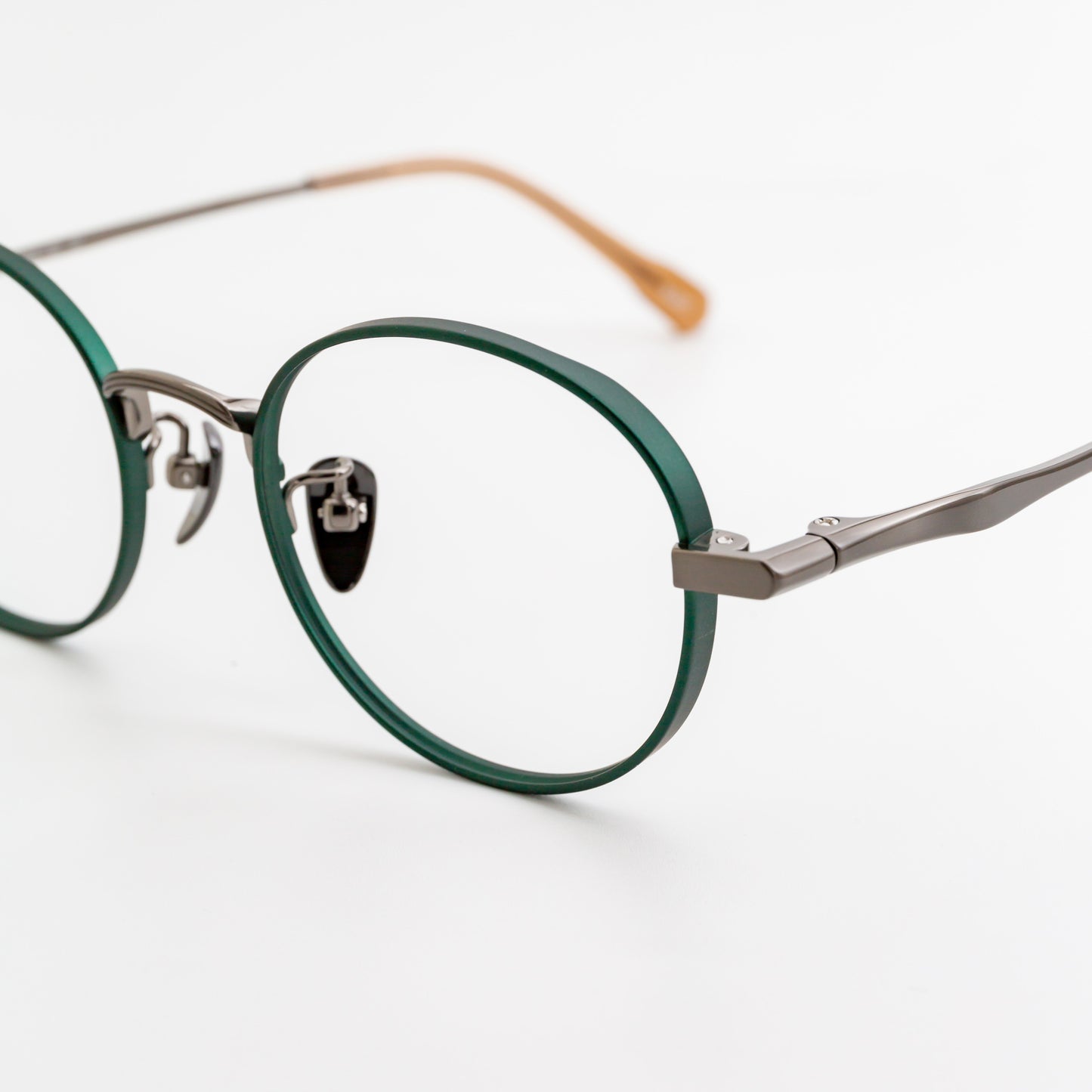 less than human - レスザンヒューマン - メガネフレーム