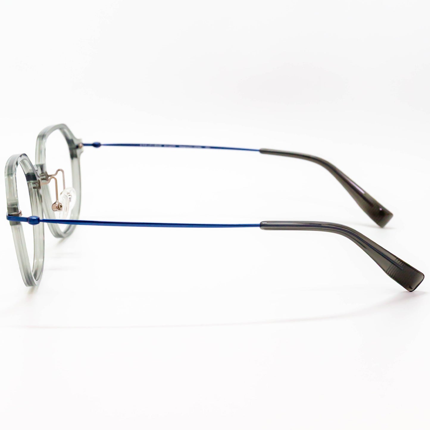 EYEs CLOUD - アイ・クラウド - EA02-2