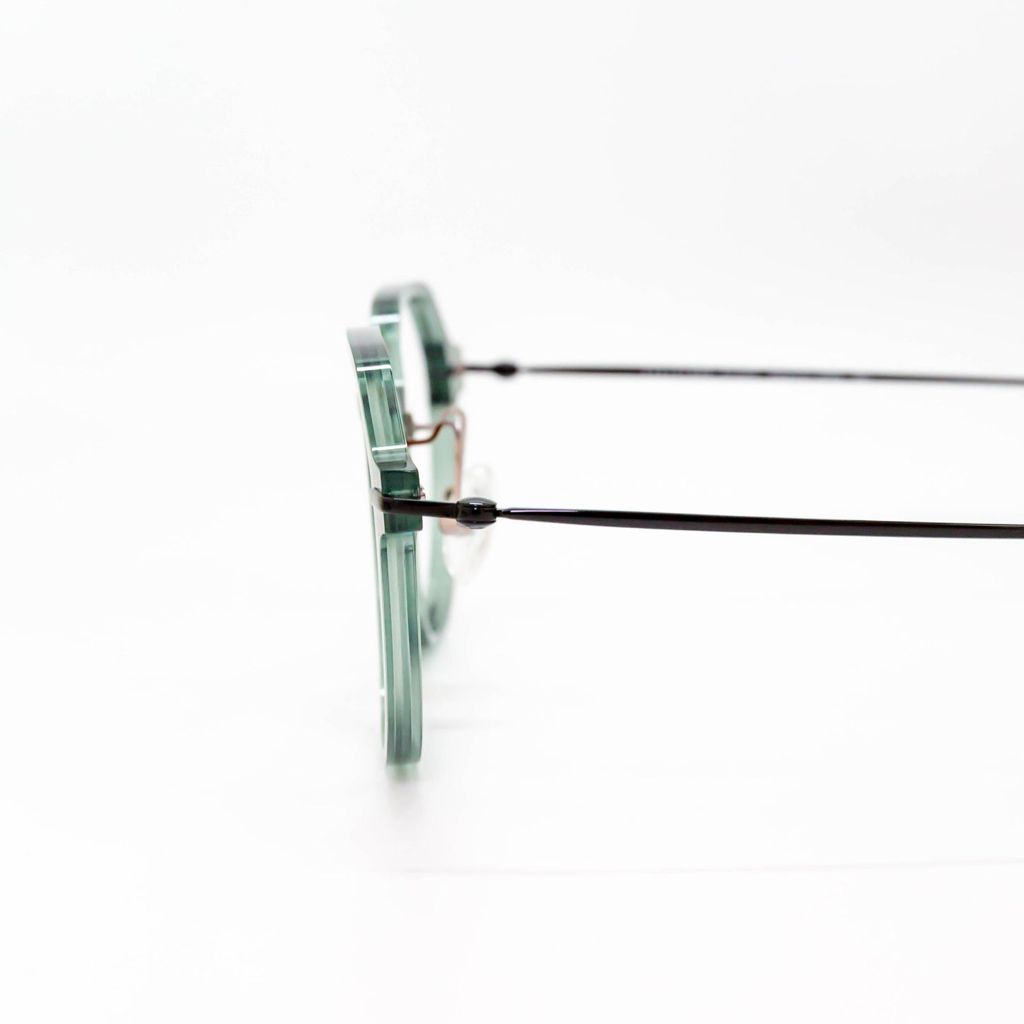 EYEs CLOUD - アイ・クラウド - EA02-3