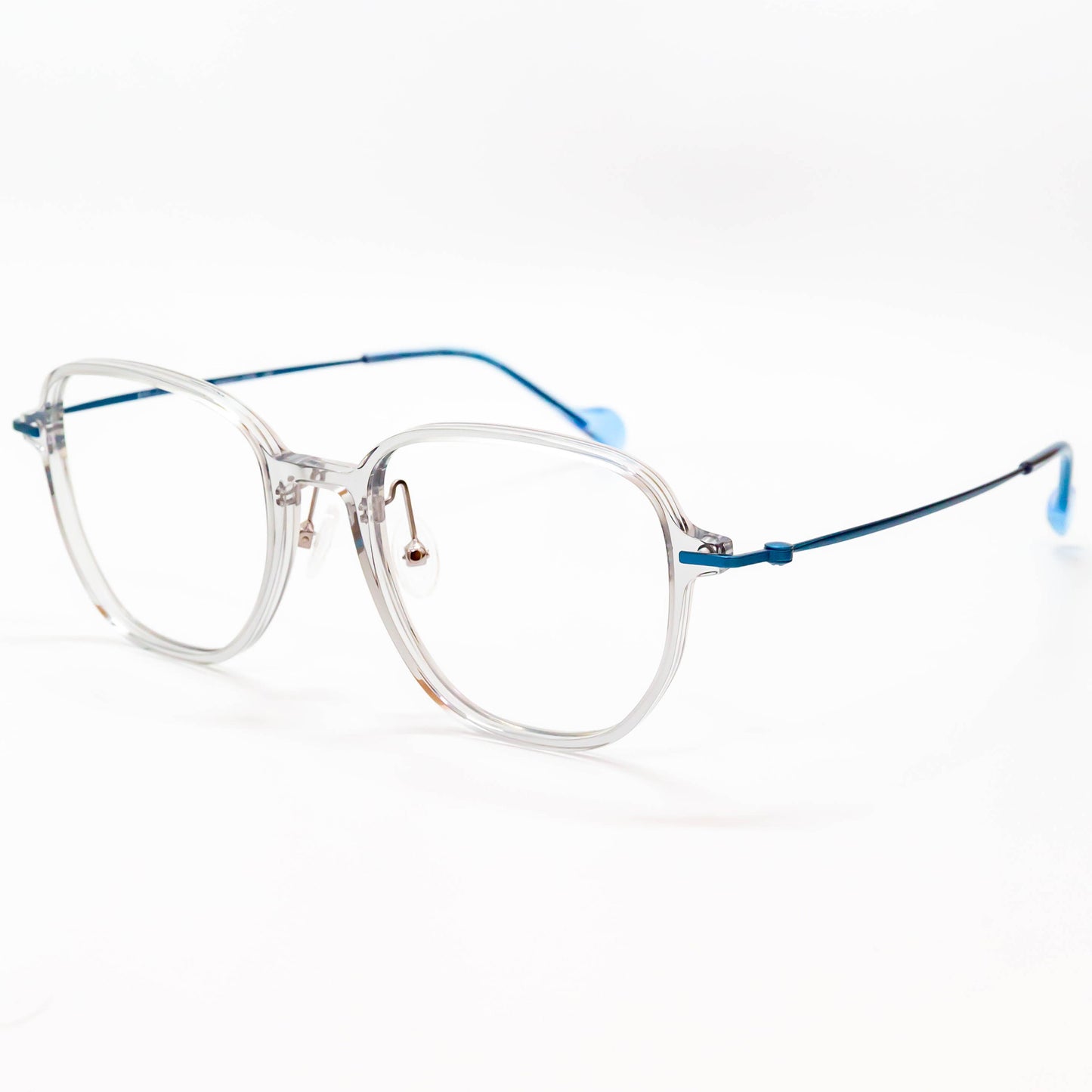 EYEs CLOUD - アイ・クラウド - EA05-1