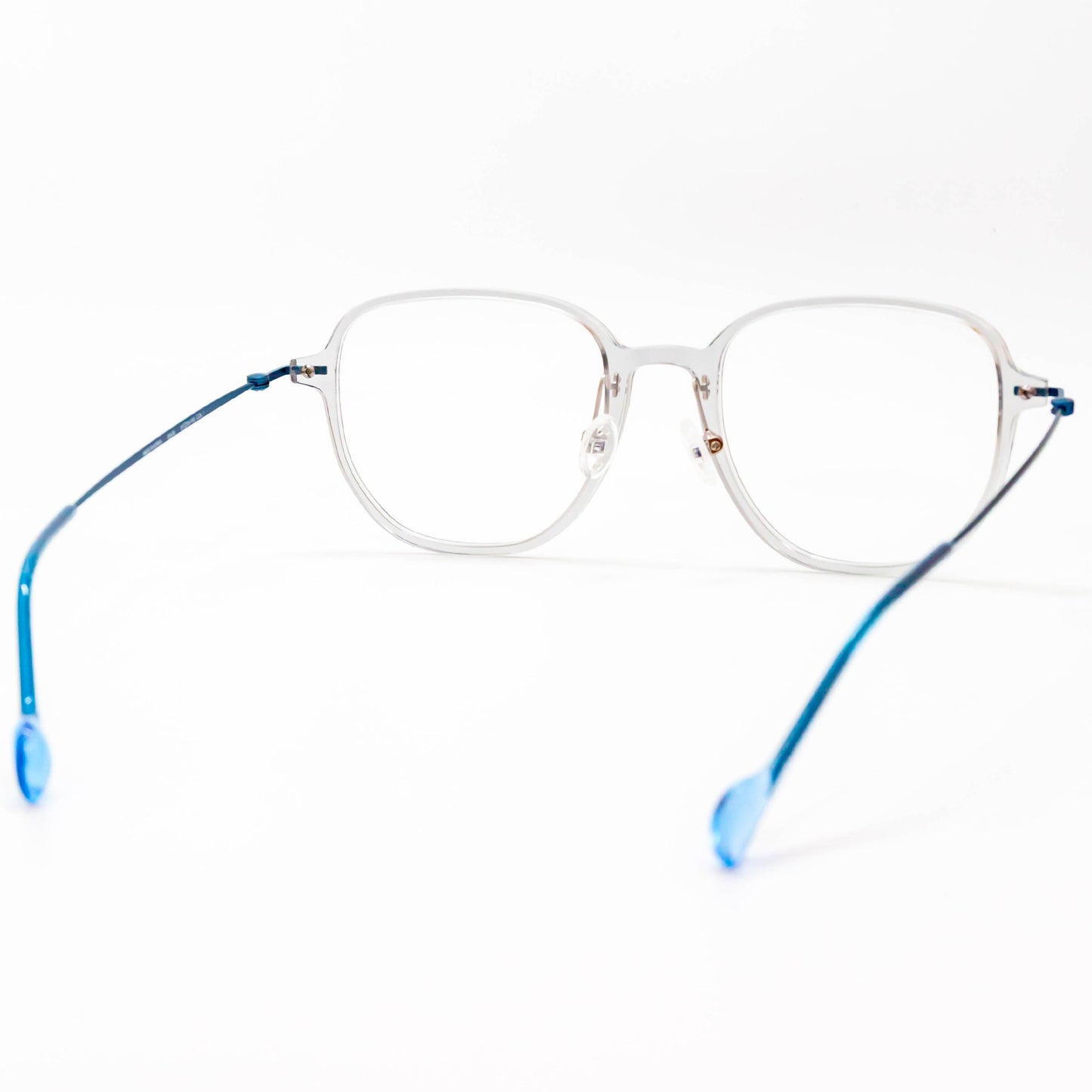 EYEs CLOUD - アイ・クラウド - EA05-1