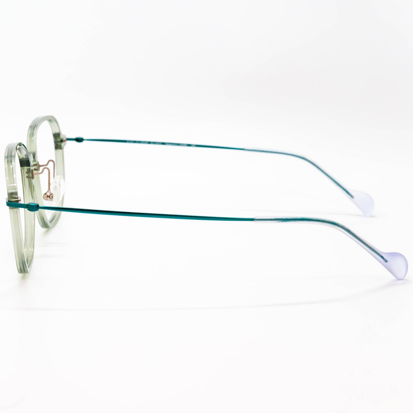 EYEs CLOUD - アイ・クラウド - EA05-3