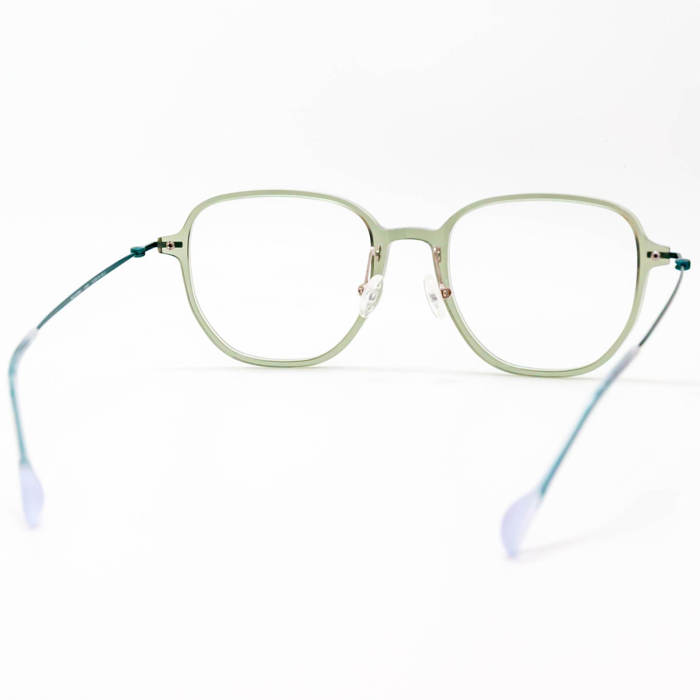 EYEs CLOUD - アイ・クラウド - EA05-3