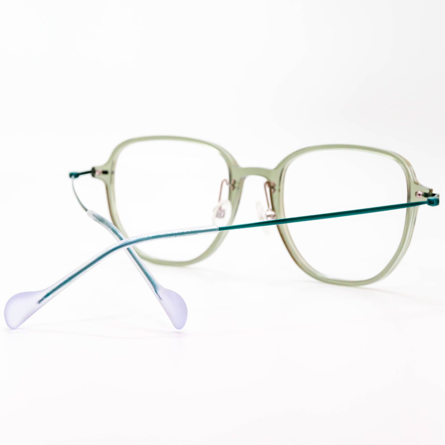 EYEs CLOUD - アイ・クラウド - EA05-3