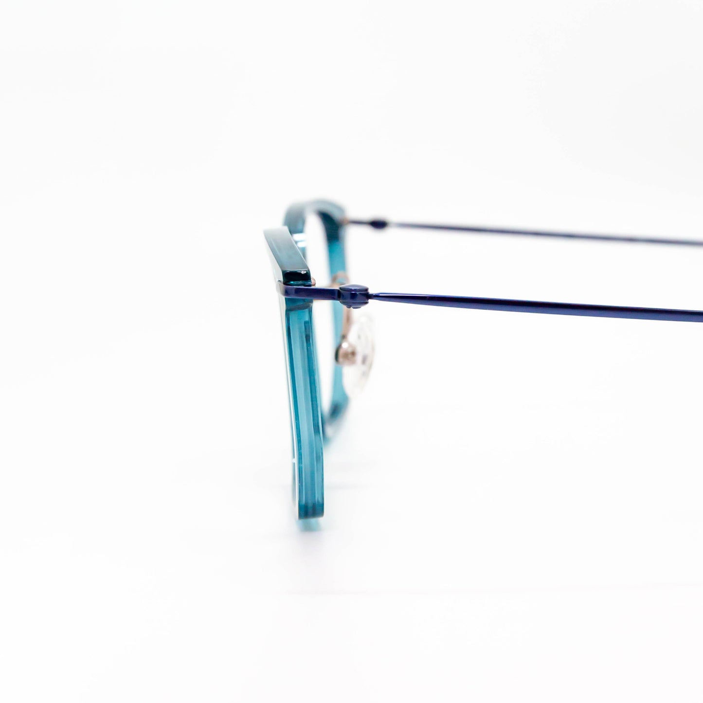 EYEs CLOUD - アイ・クラウド - EA07-2