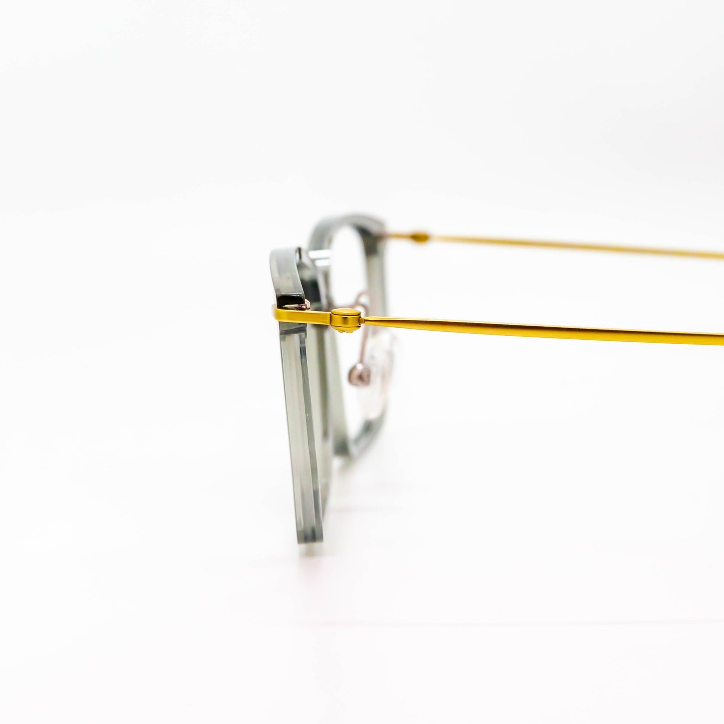 EYEs CLOUD - アイ・クラウド - EA07-4