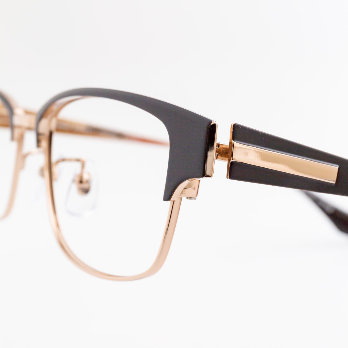 キャサリンハムネットロンドン -メガネフレーム